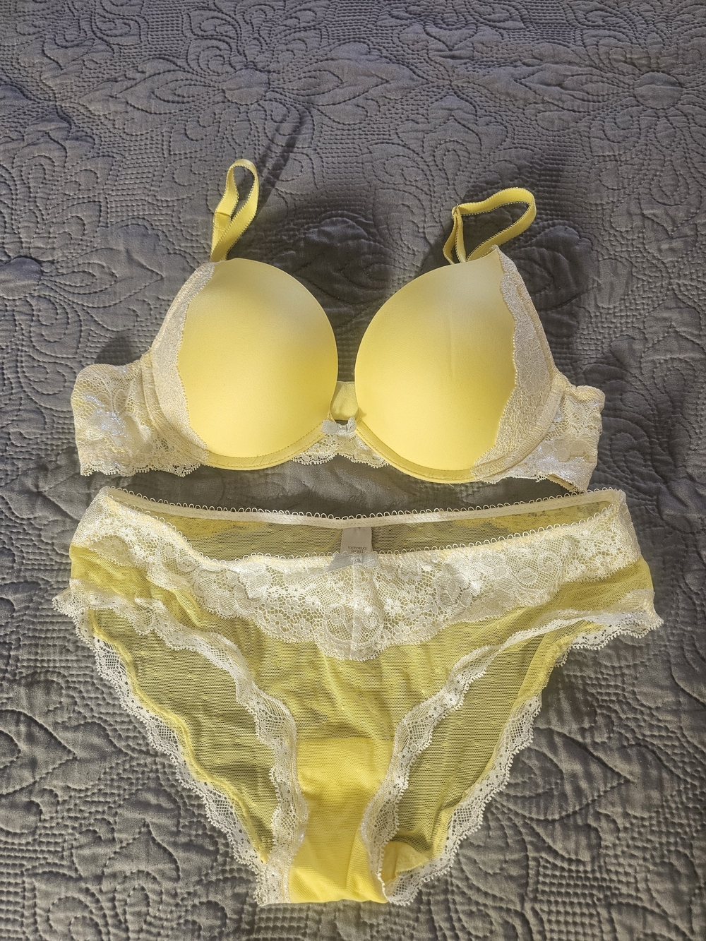 Victoria's Secret Yellow Lace-Trim Push-Up Bra & Bikini Set